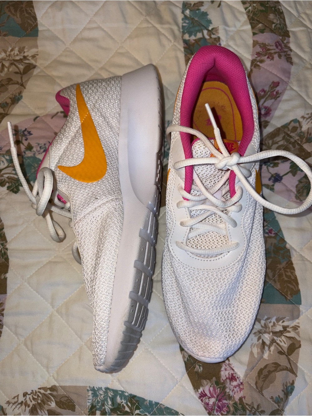 Nike Tanjun sneakers W11